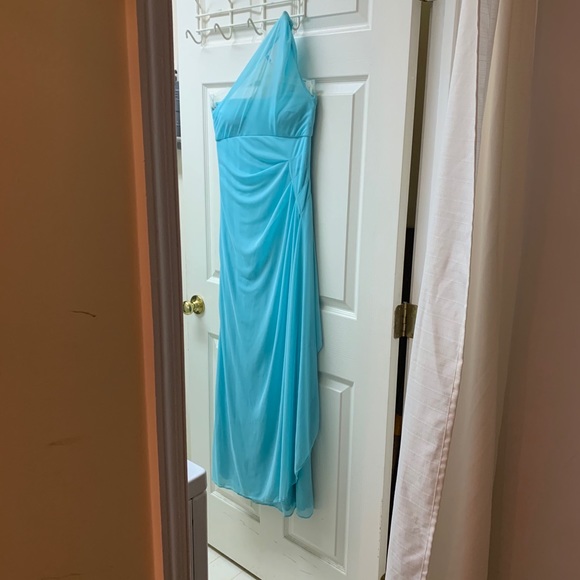 David’s Bridal Dress - Picture 2 of 8